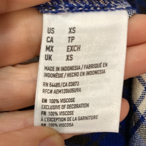 AMERICAN Eagle Blue Plaid Boyfriend Fit Button Down Shirt - Picture 15 of 15